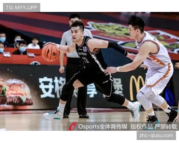 高位策应与外线掩护成为多支球队进攻发起新选择 高位策应与外线掩护成为多支球队进攻发起新选择