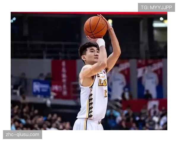 广厦无限换防体系成熟 朱俊龙孙铭徽外线撕咬能力强 广厦无限换防体系成熟 朱俊龙孙铭徽外线撕咬能力强